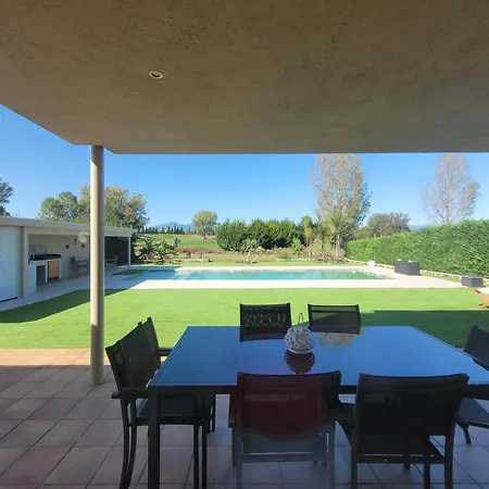 Bali Torremirona Golf Vila Navata