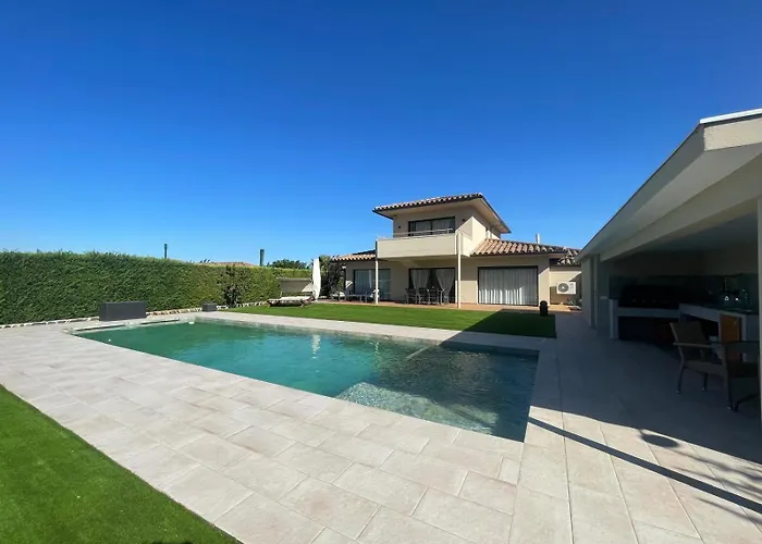 Villa Bali Torremirona Golf Navata